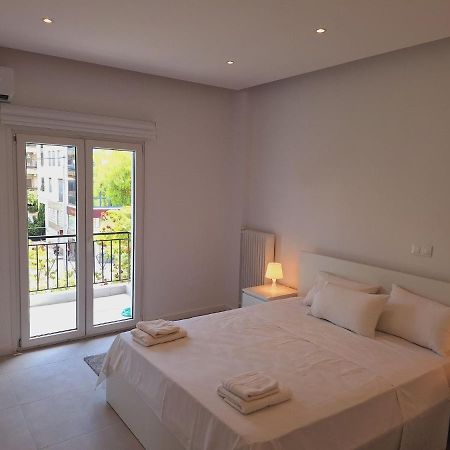Comfy Apartment In Nea Smirni Athens Exterior photo