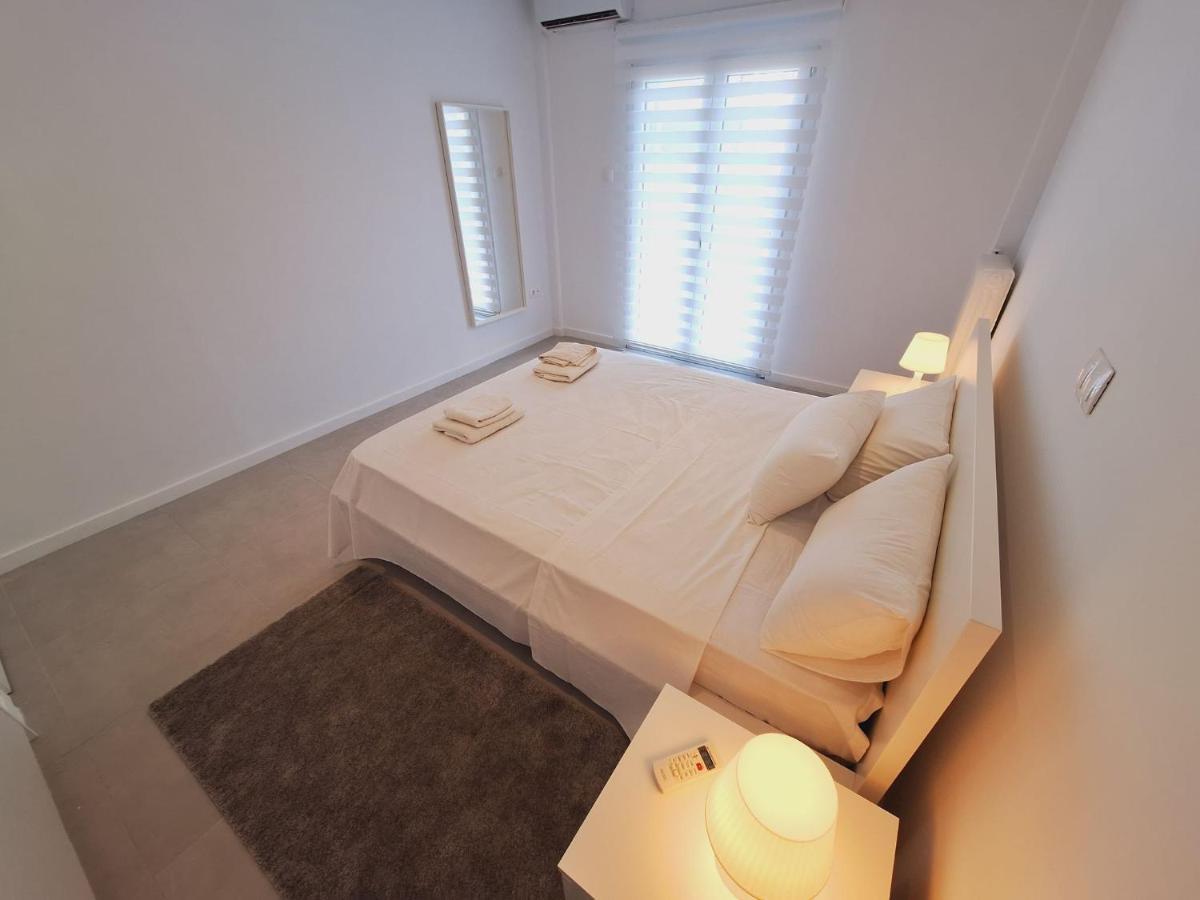 Comfy Apartment In Nea Smirni Athens Exterior photo