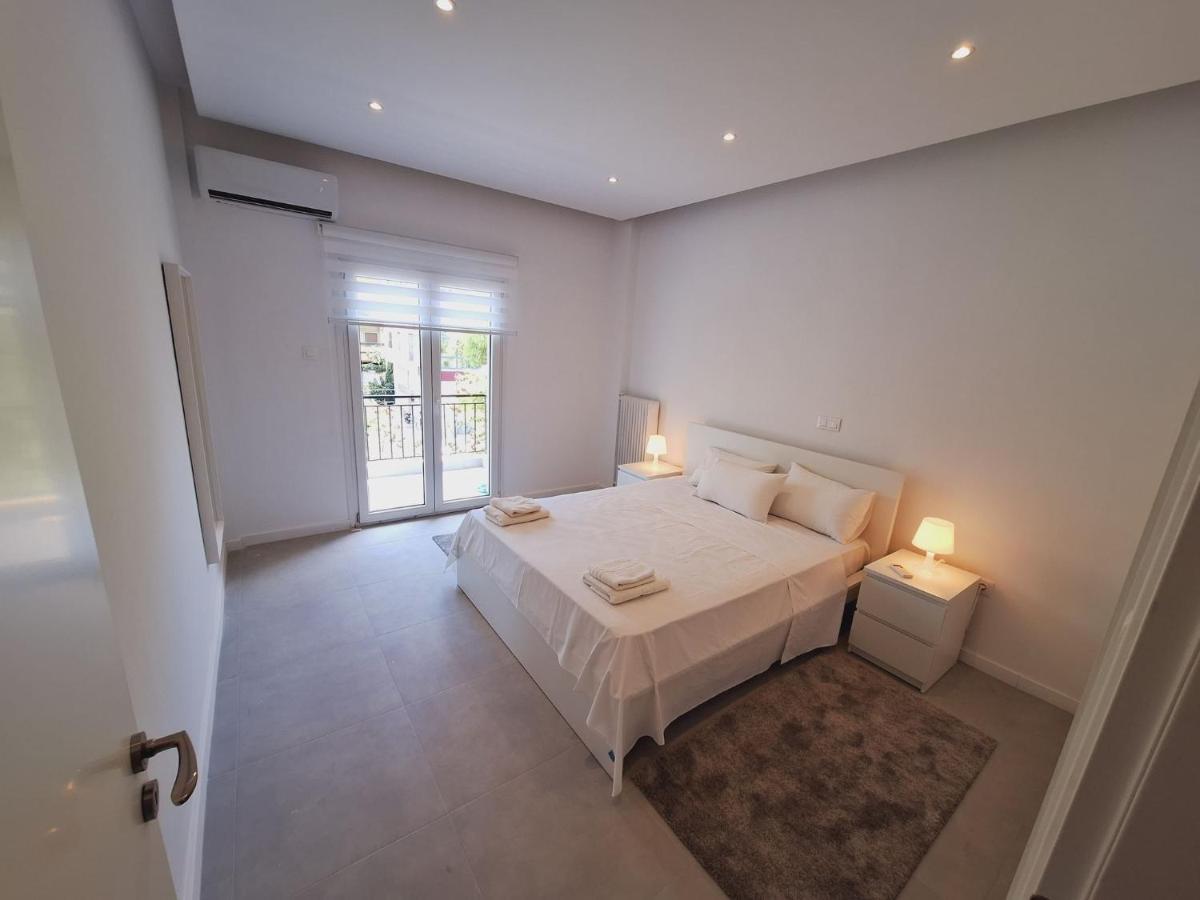 Comfy Apartment In Nea Smirni Athens Exterior photo